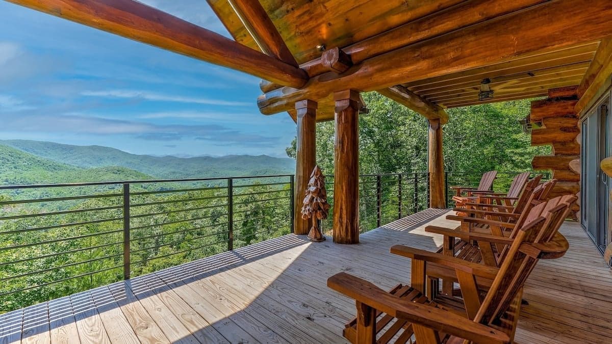 Mountain Top Cabin Rentals - Blue Ridge GA Cabin Rentals